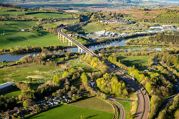 M90 Perth from Kinnoul Hill - 190424