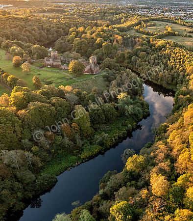 Bothwell Castle 10 - 221021