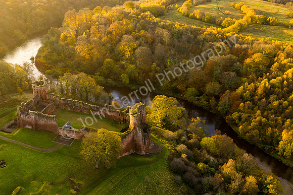 Bothwell Castle 06