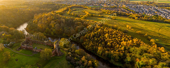 Bothwell Castle 04