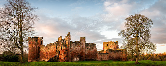 Bothwell Castle 10